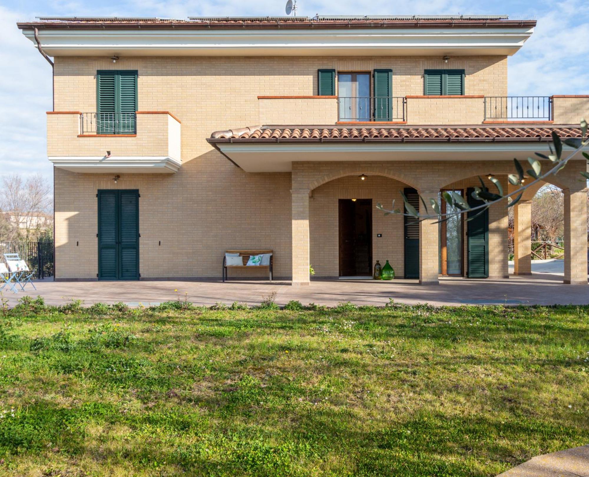 La Merlana Affittacamere Morrovalle 外观 照片