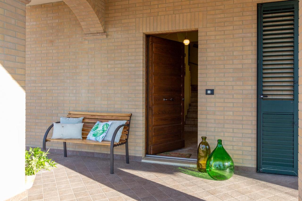 La Merlana Affittacamere Morrovalle 外观 照片